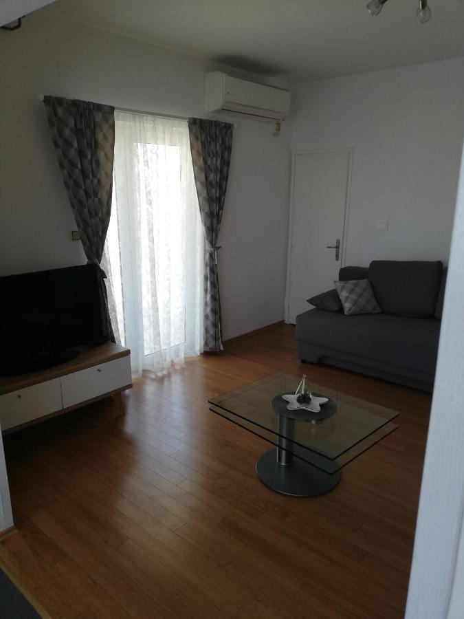 Apartman G&L Grebaštica Eksteriør bilde